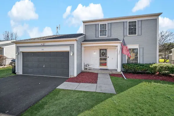 1511 Glacier Parkway, Algonquin, IL 60102