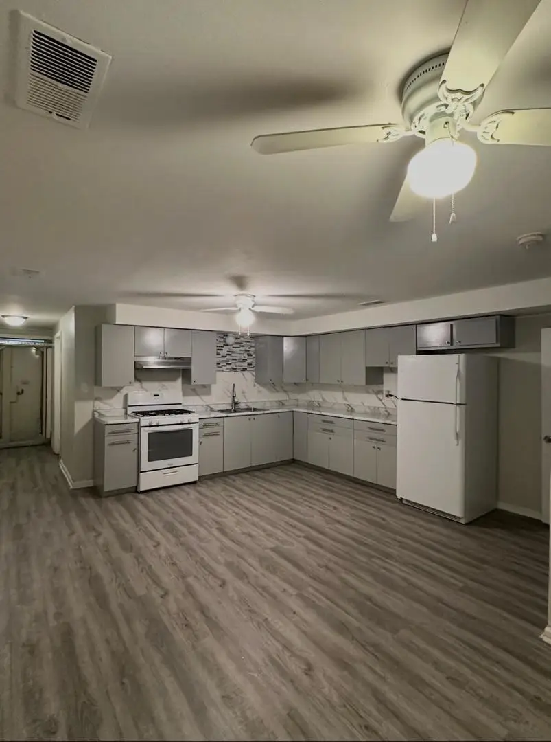 13313 S Eberhart Avenue, Chicago, IL 60827 - #2