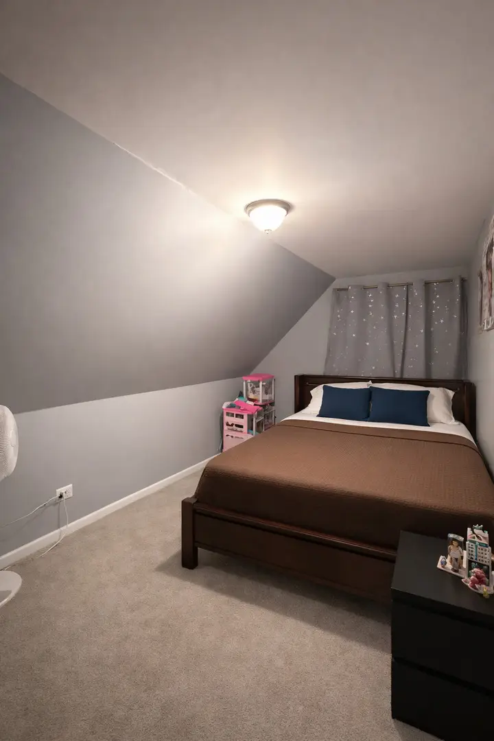 10043 S Oglesby Avenue, Chicago, IL 60617 - #3