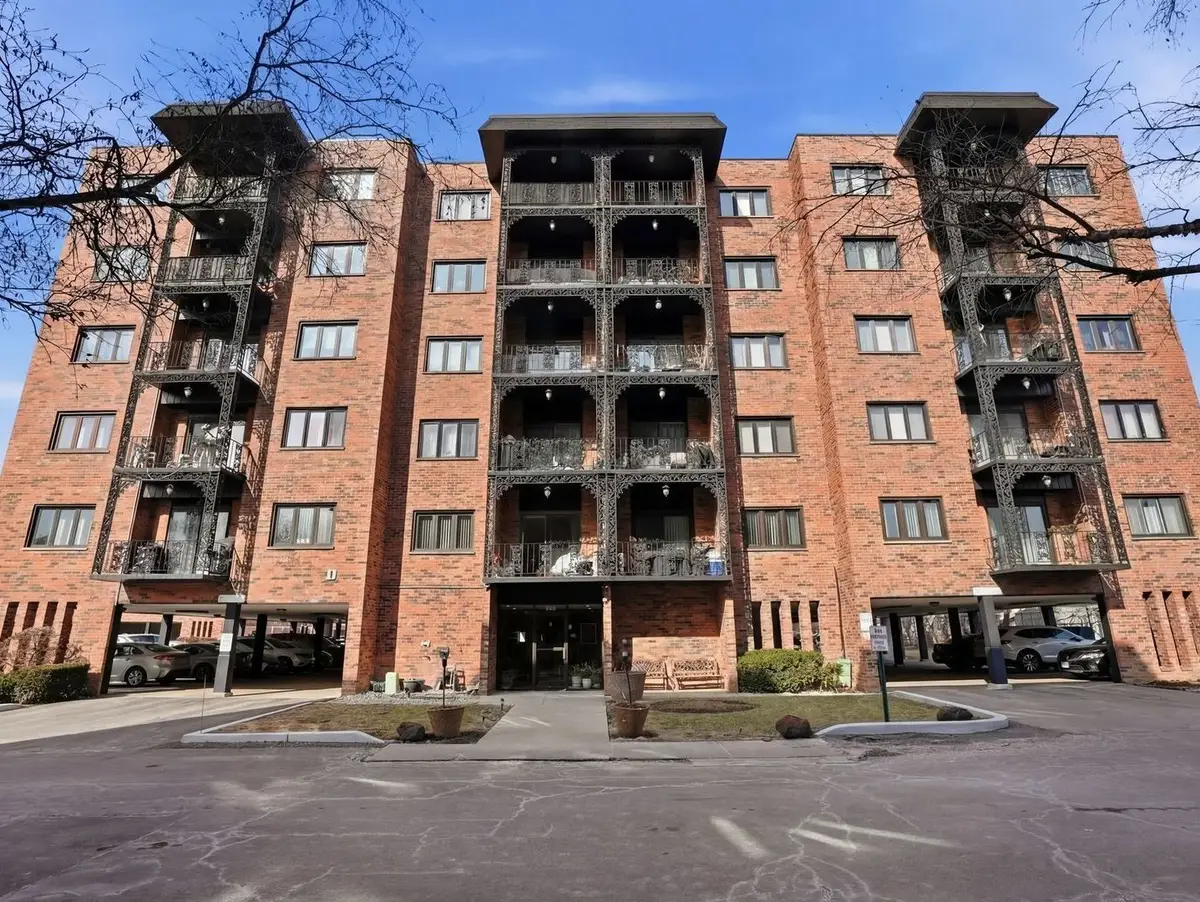 9332 Landings Lane #604, Des Plaines, IL 60016 - #1