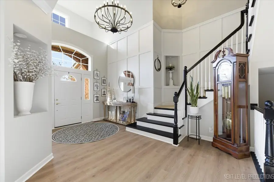 39W722 Benton Lane, Geneva, IL 60134 - #2