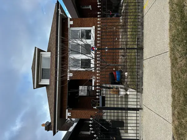 5839 S Sacramento Avenue, Chicago, IL 60629