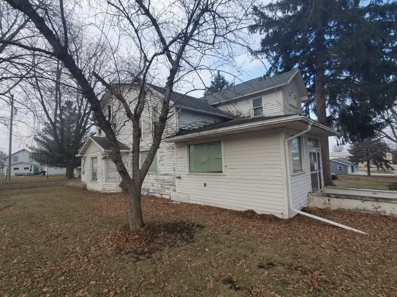 41 S Stephens Street, Preston, IA 52069 - #2