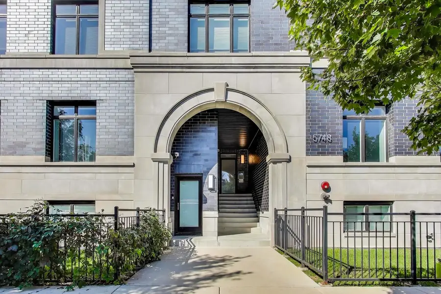 5748 N Hermitage Avenue #407, Chicago, IL 60660 - #3