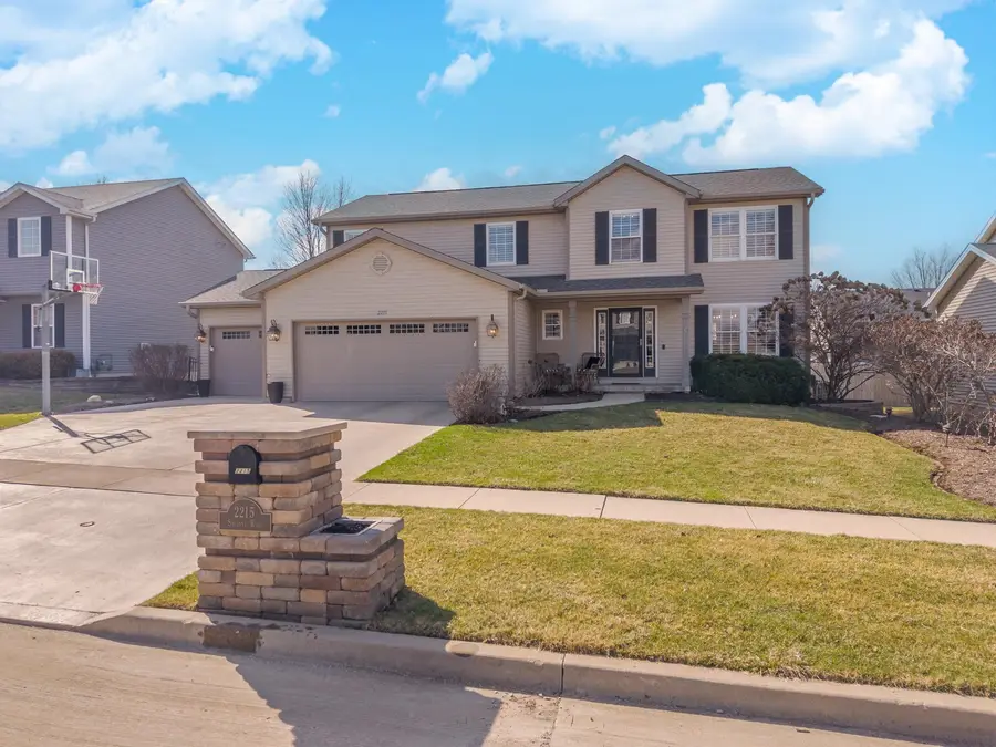 2215 Savanna Road, Bloomington, IL 61705 - #2