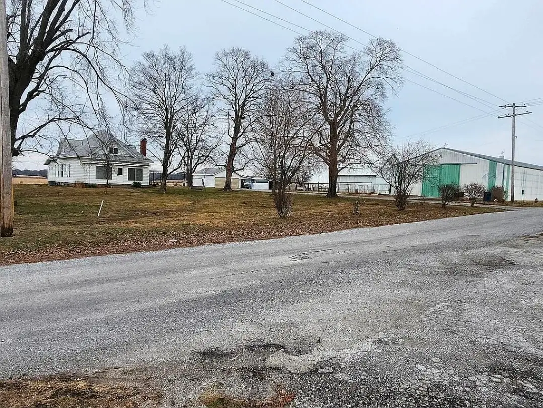 1100 John Stelle Road, McLeansboro, IL 62859 - #1