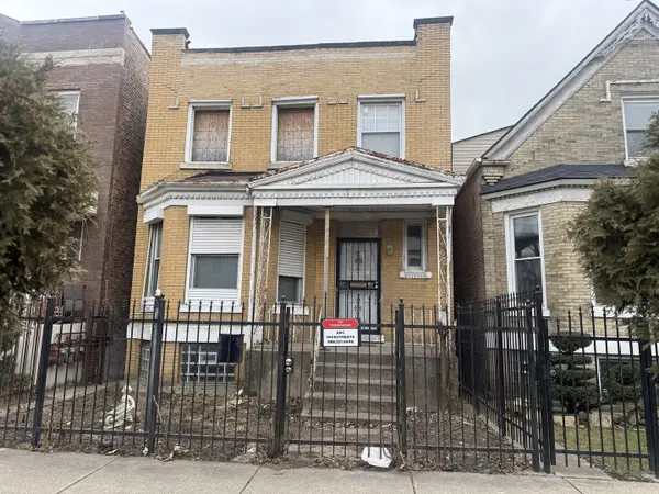 3927 W Fillmore Street, Chicago, IL 60624
