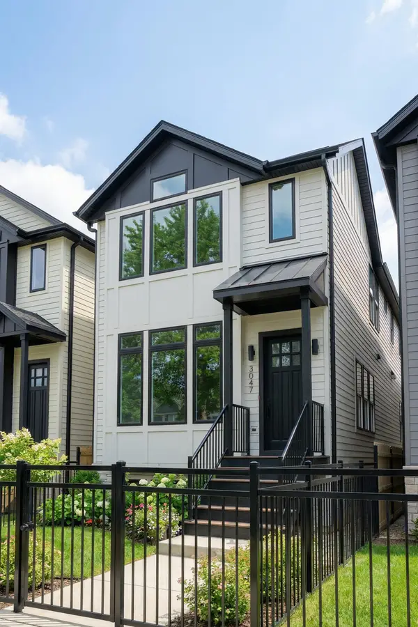 3057 N Christiana Avenue, Chicago, IL 60618