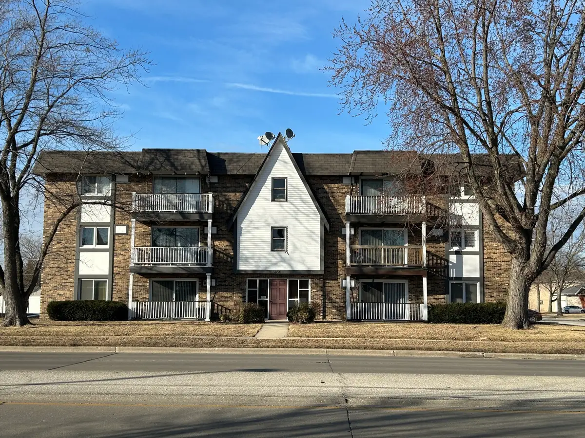 5850 W 87th Street #2A, Burbank, IL 60459 - #1
