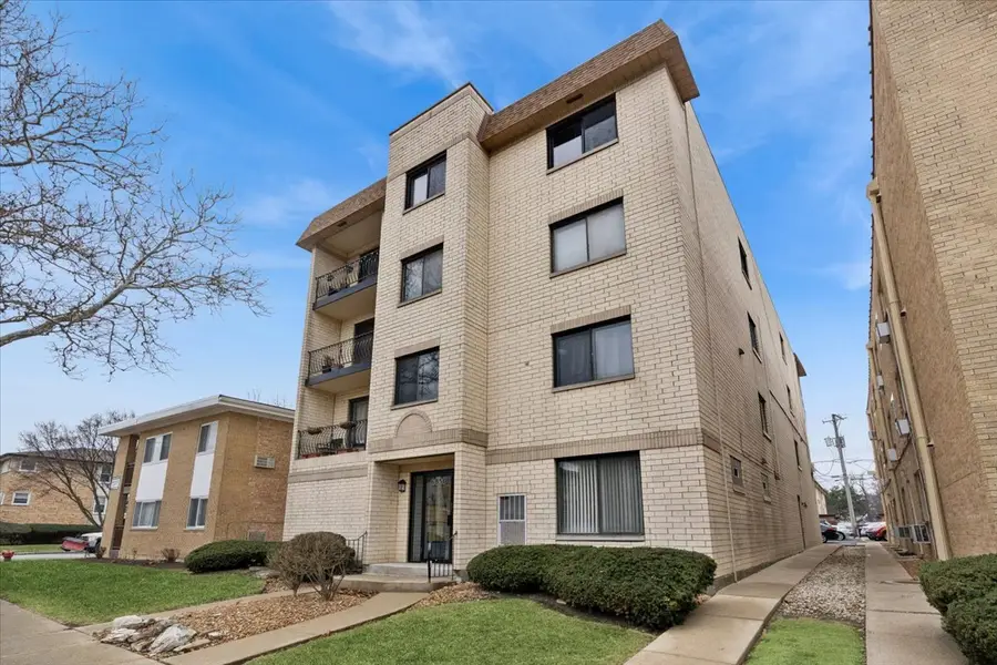 6850 N Northwest Highway #2B, Chicago, IL 60631 - #2