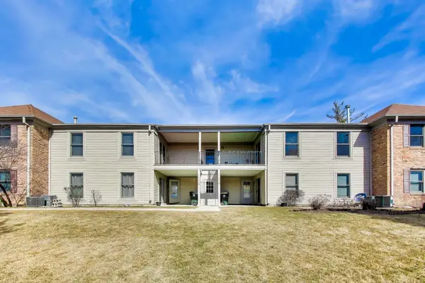 1760 Bristol Walk #F, Hoffman Estates, IL 60169