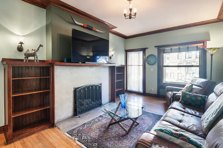 1351 W Wilson Avenue #1, Chicago, IL 60640 - #3