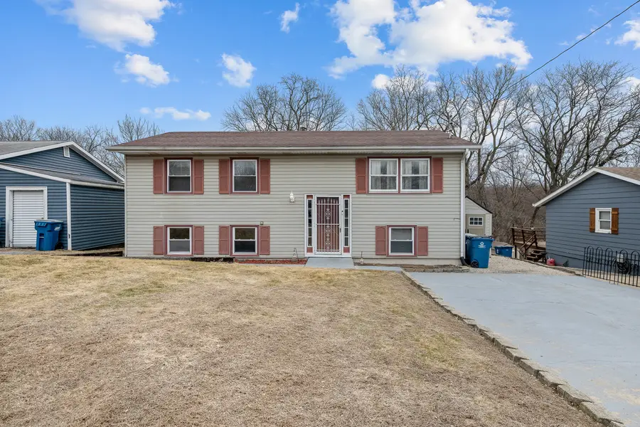 104 Girard Street, Port Byron, IL 61275 - #2