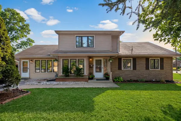 10715 Diversey Avenue, Melrose Park, IL 60164