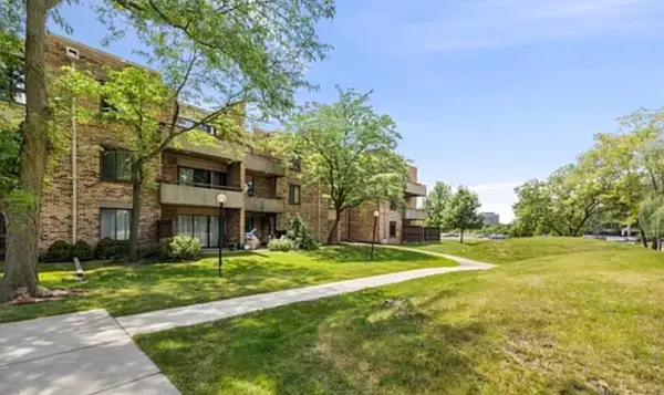 1912 Prairie Square #309A, Schaumburg, IL 60173