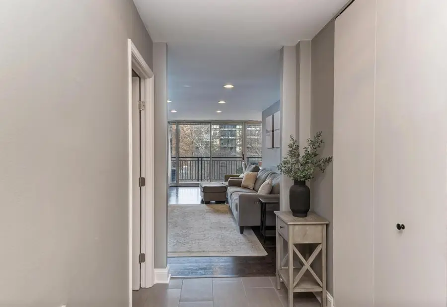 6010 Oakwood Drive #3B, Lisle, IL 60532 - #3