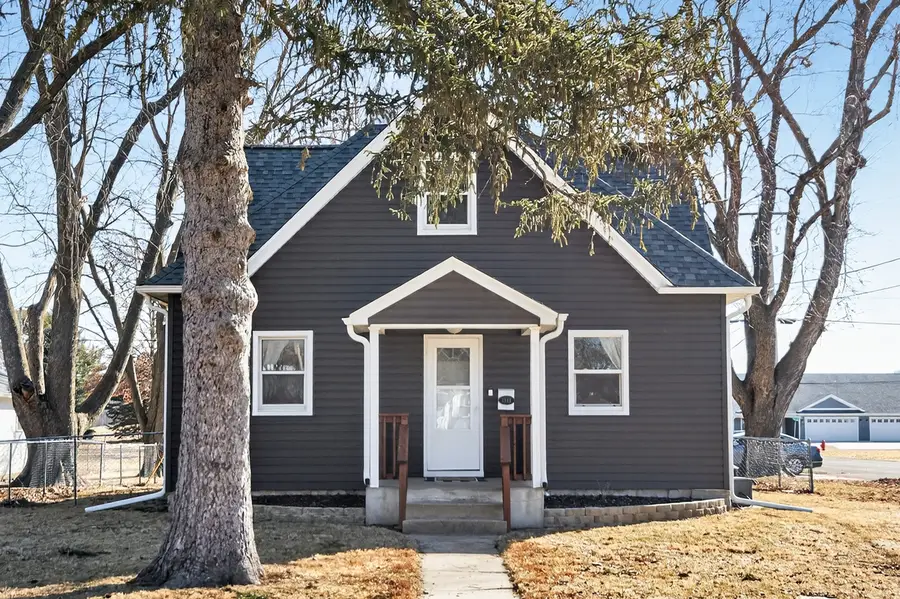 1011 S 3rd Street, Oregon, IL 61061 - #2