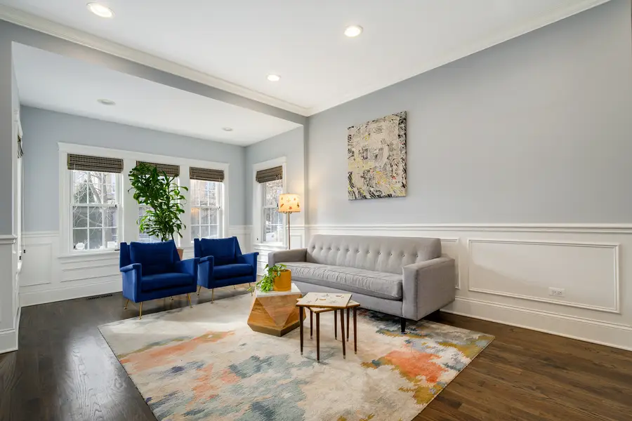 2852 W Fletcher Street, Chicago, IL 60618 - #3