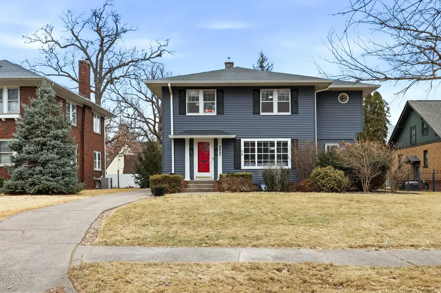 2937 16th Avenue, Moline, IL 61265 - #2