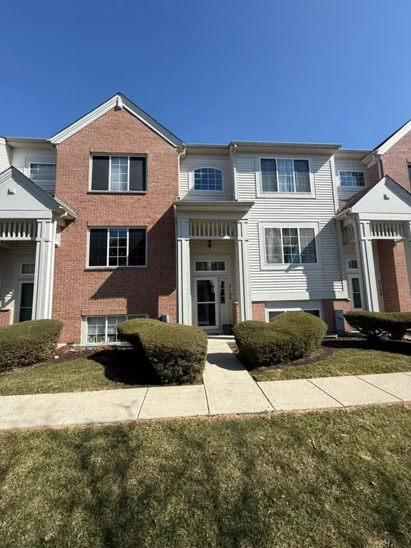 2106 Concord Drive, McHenry, IL 60050