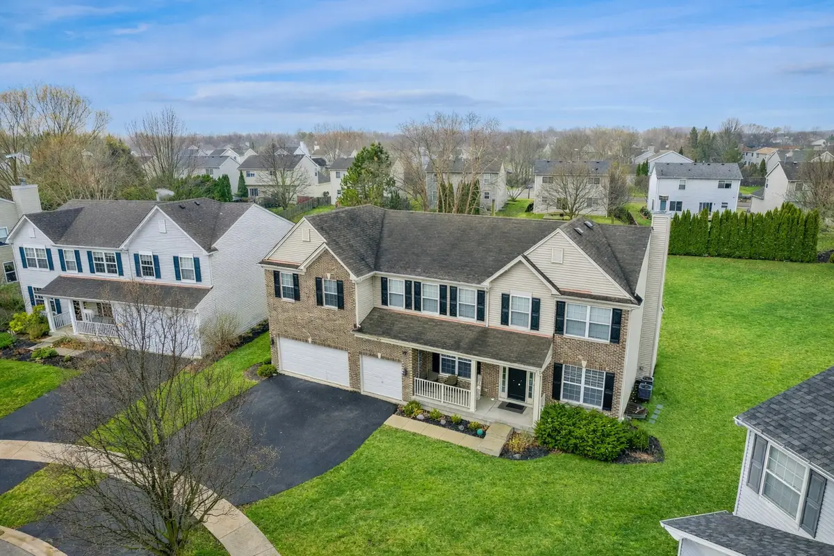 82 Brentwood Drive, Gilberts, IL 60136 - #1