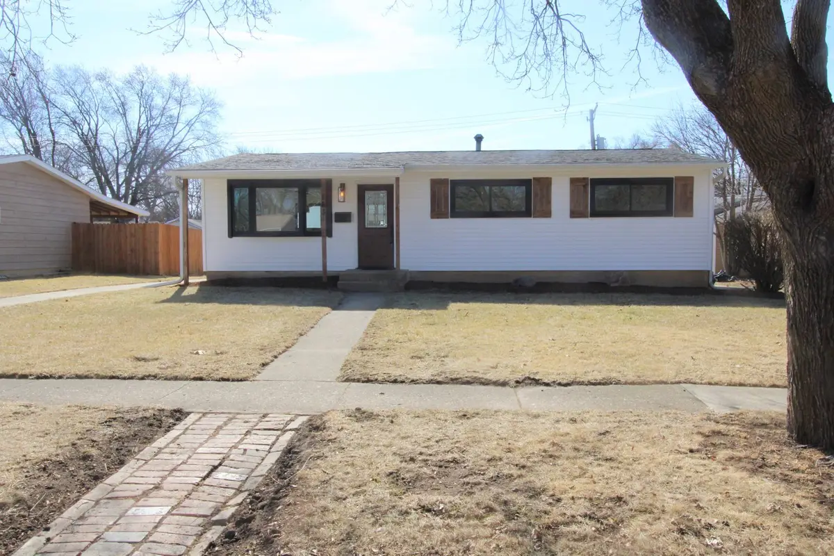 163 Terry Court, Woodstock, IL 60098 - #1