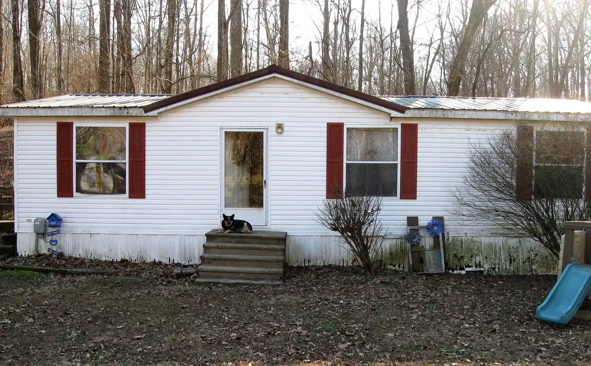 339 Bassett Boulevard, Elizabethtown, IL 62931 - #1