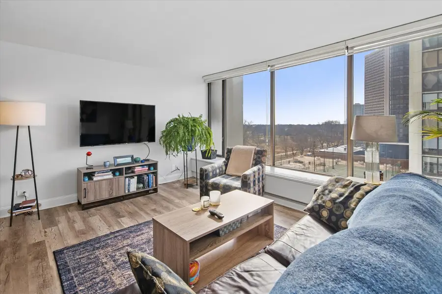 5455 N Sheridan Road #808, Chicago, IL 60640 - #2