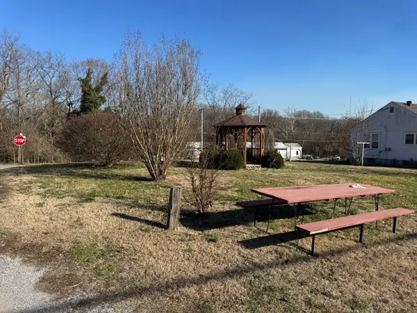 102 Grammer Street, Jonesboro, IL 62952