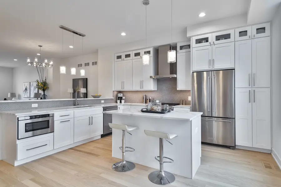 3512 N Central Avenue, Chicago, IL 60634 - #2