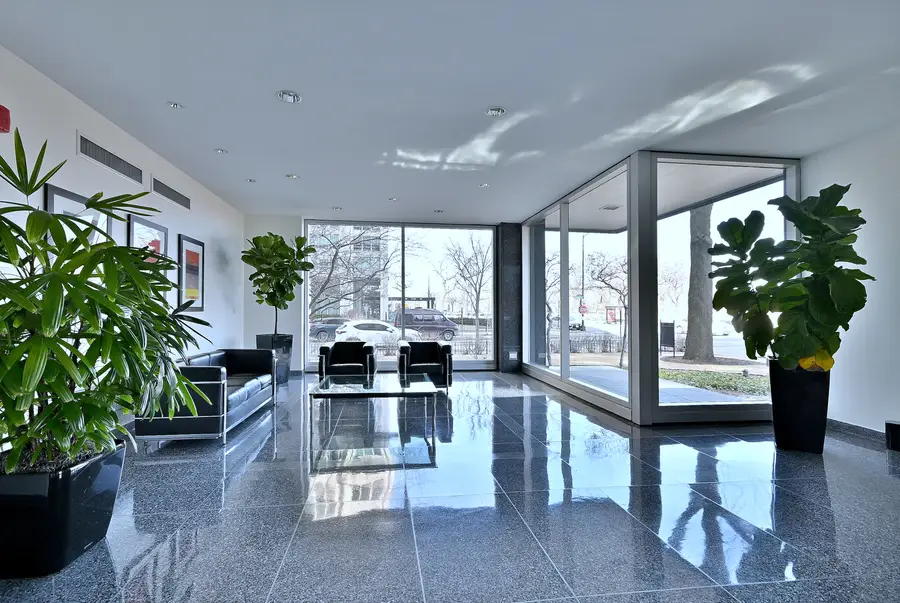 3440 N Lake Shore Drive #3C, Chicago, IL 60657 - #3