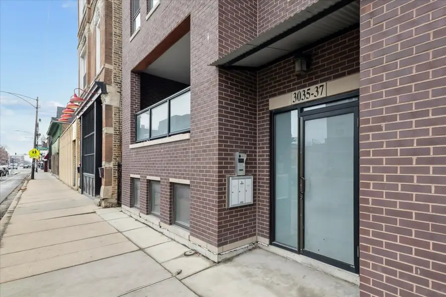 3035 W Belmont Avenue #2E, Chicago, IL 60618 - #2