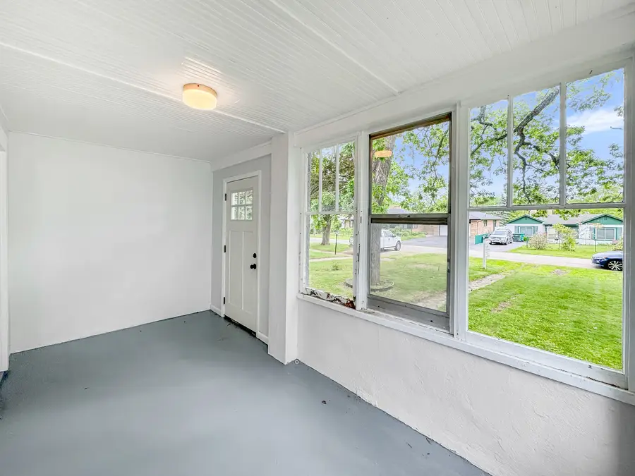1910 Elim Avenue, Zion, IL 60099 - #3