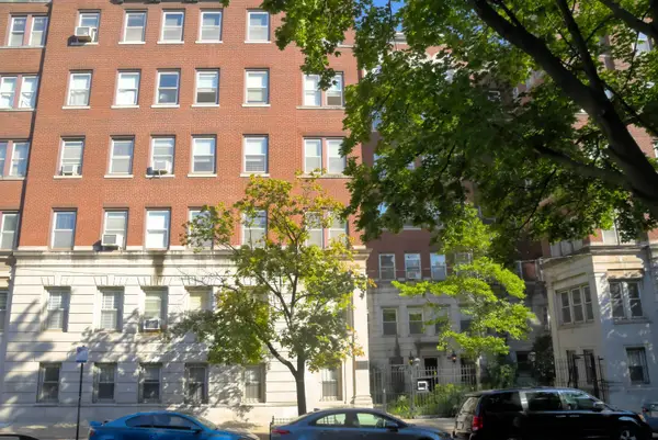 1052 W Balmoral Avenue #5F, Chicago, IL 60640