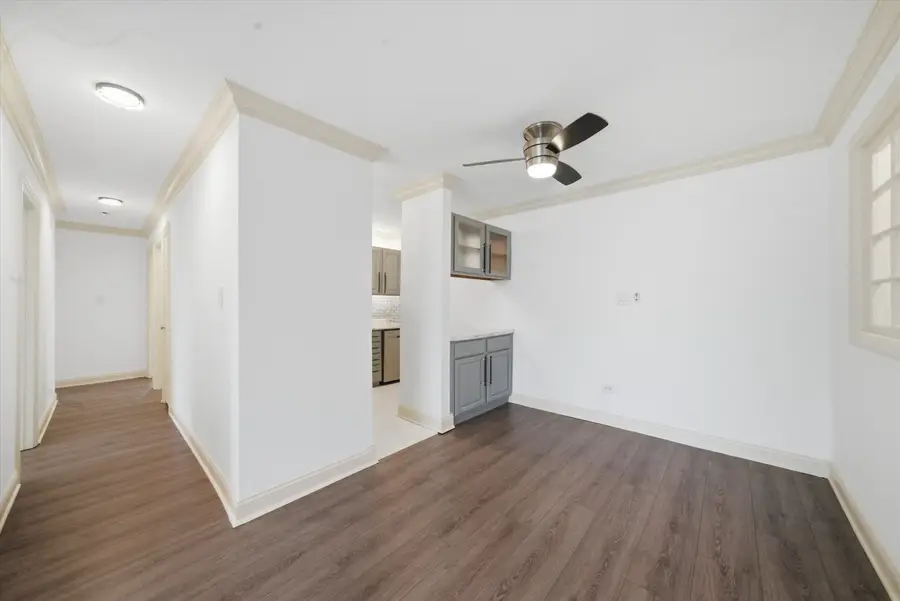 645 Grove Drive #202, Buffalo Grove, IL 60089 - #2