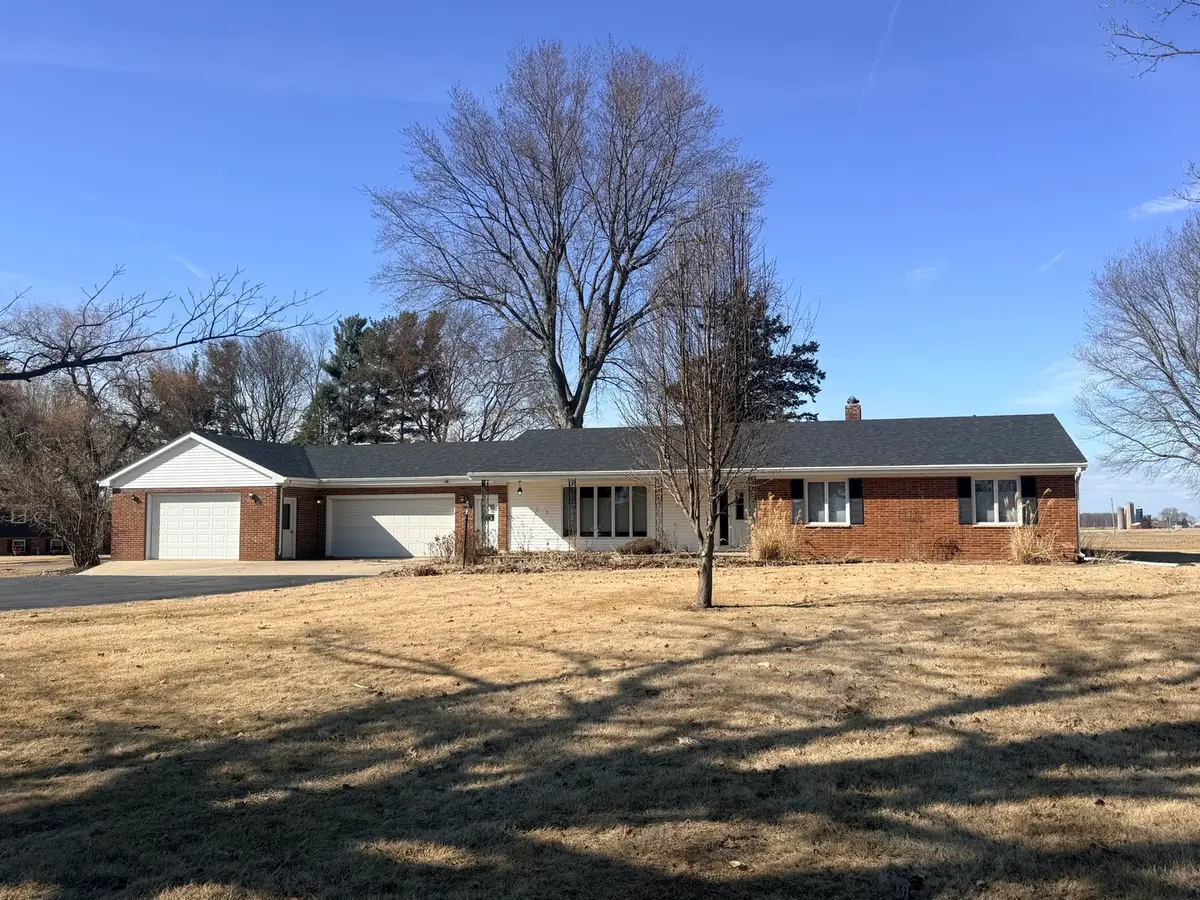 102 W Oak Lane, La Moille, IL 61330 - #1