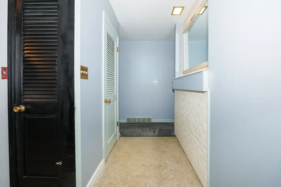 813 Highpoint Road, Normal, IL 61761 - #2