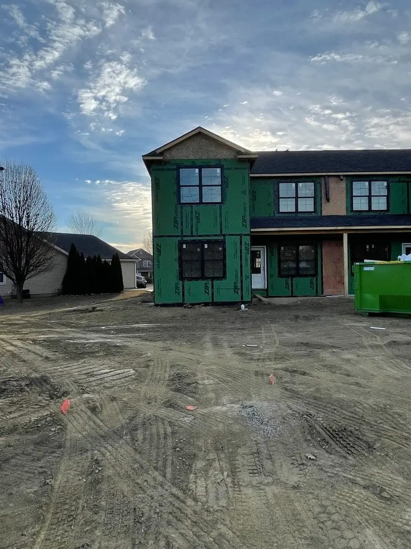 1663 Belclare Road, Normal, IL 61761 - #3