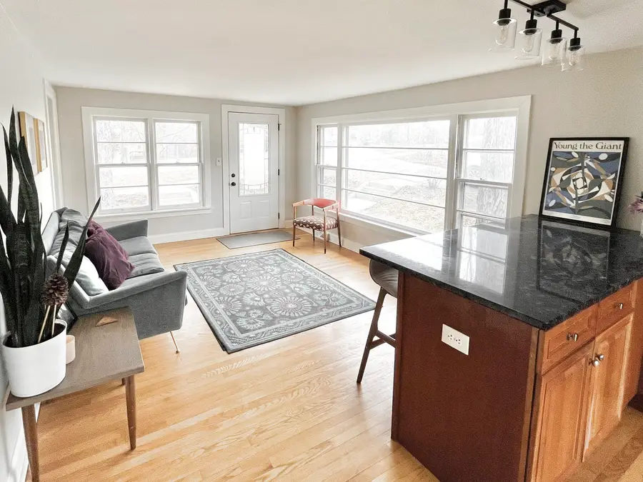 Address Withheld By Seller, Naperville, IL 60563 - #3