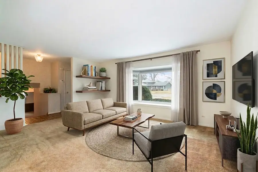 951 Lonsdale Road, Elk Grove Village, IL 60007 - #2