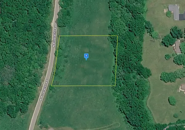 114 N Brodrecht Road, Galena, IL 61036