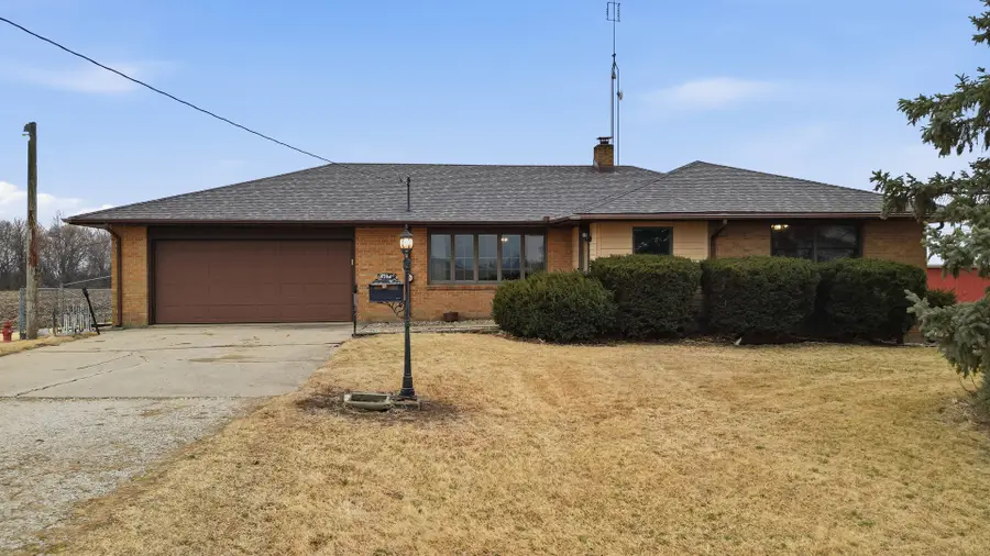 34078 1800 North Avenue, Arlington, IL 61312 - #2