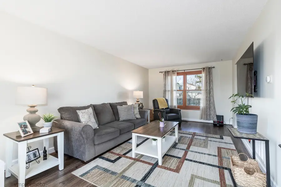 832 Kansas Street, Carol Stream, IL 60188 - #3