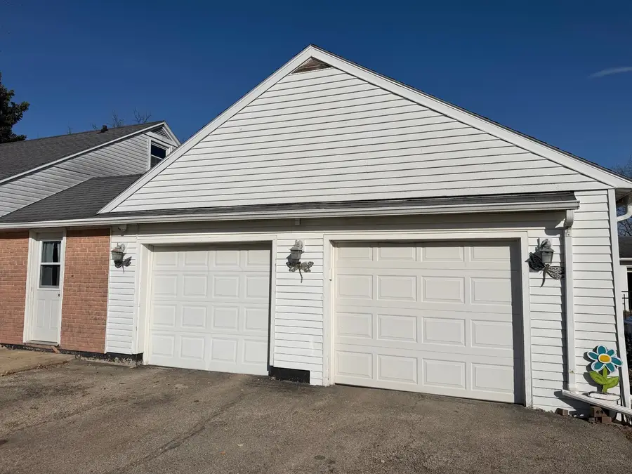 211 S Elm Street, Granville, IL 61326 - #3