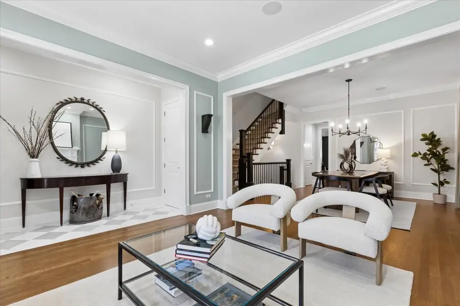 2723 N Magnolia Avenue, Chicago, IL 60614 - #3