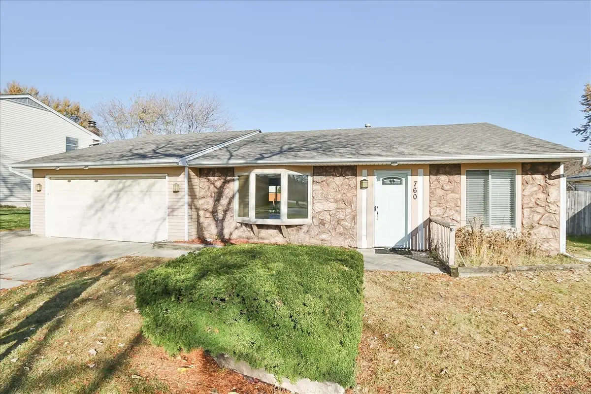 760 Longford Drive, Roselle, IL 60172 - #1