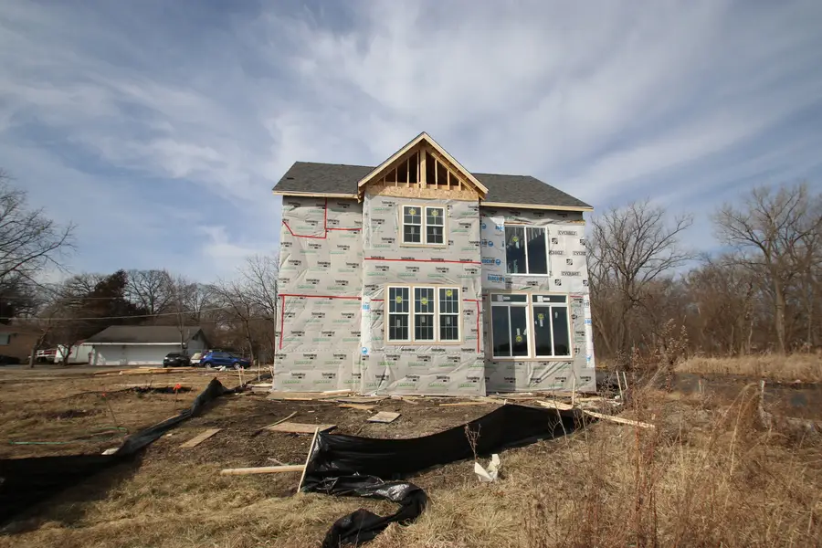 807 N Lakeview Drive, Round Lake, IL 60073 - #2