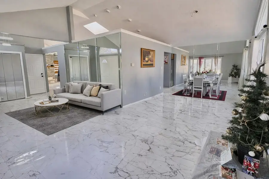 19030 Marylake Lane, Country Club Hills, IL 60478 - #2