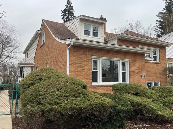 123 W Monroe Street, Villa Park, IL 60181