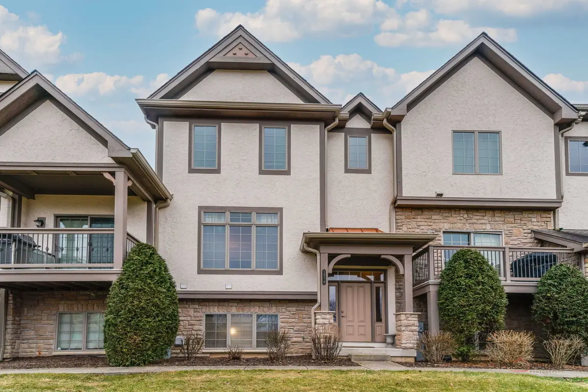 285 Regency Court Unit B Court, Wauconda, IL 60084 - #1